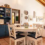 New! 4bedroom - Private Pool And Sea View