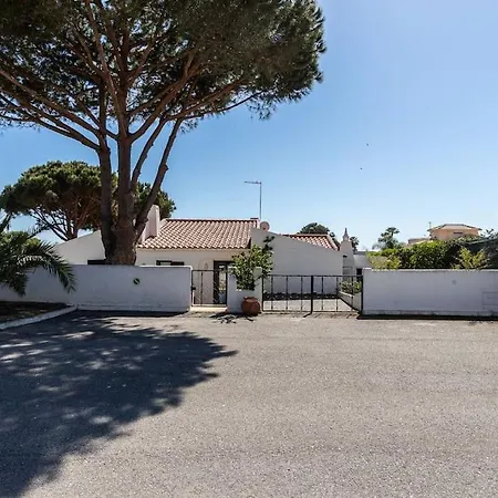 New! 4bedroom - Private Pool And Sea View Villa